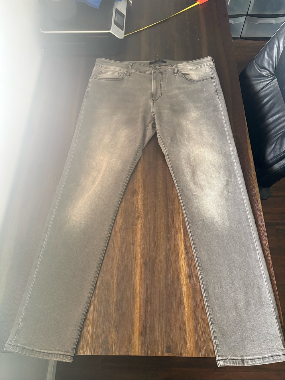 Men’s Joes Jeans Slim Fit Size 36.